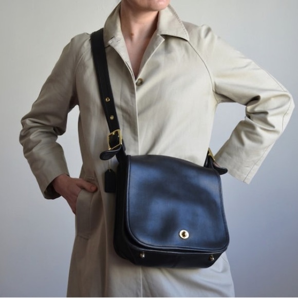 COACH Vintage Stewardess Bag glovetanned leather converts shoulder to crossbody - Picture 2 of 16